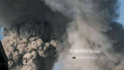 突发开战！以色列35辆自爆车深夜开炸，炸死百人，敢死队RPG反击