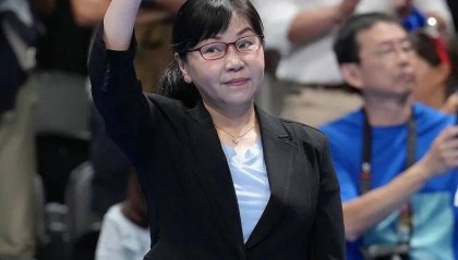 新任领导班子亮相！周继红当选中国泳协主席