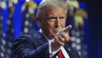 特朗普评论德国大选结果：对德国和美国来说是伟大的一天！