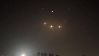 美军F15飞行员回忆深夜交战伊朗无人机：对抗他们犹如“盲人摸象”