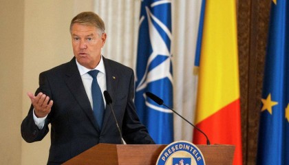 西方“民主”进入无赖阶段，罗马尼亚大选不符利益，就得重新计票