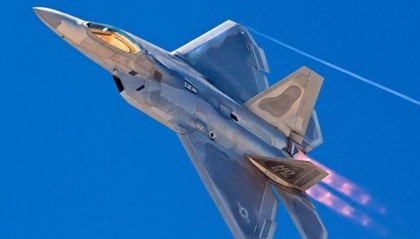 解放军的实力，英媒看在眼里，美军在亚太的空中优势，已荡然无存