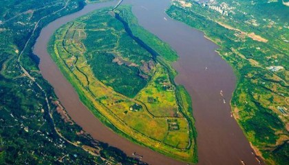 重庆多名被查官员曾涉足广阳岛项目，游客称整个岛感觉就是“半成品”