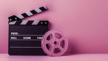 让张艺谋很无语的“三分钟介绍”，已经不止“小美和小帅”了