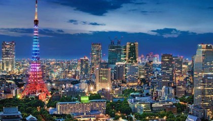 地点北京，中日关系迎来巨变？当着我外长的面，日方做出重大承诺