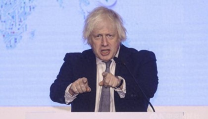 稀客来访，高喊“为台湾而战”！正考虑访华的斯塔默感到“背后一阵寒意”