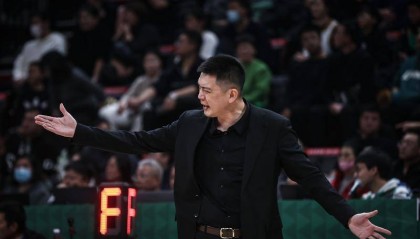 弗格确认缺阵东北德比 战绩不佳杨鸣誓言全力争胜