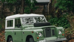 国内租车哪个平台比较好？选对平台出行更轻松