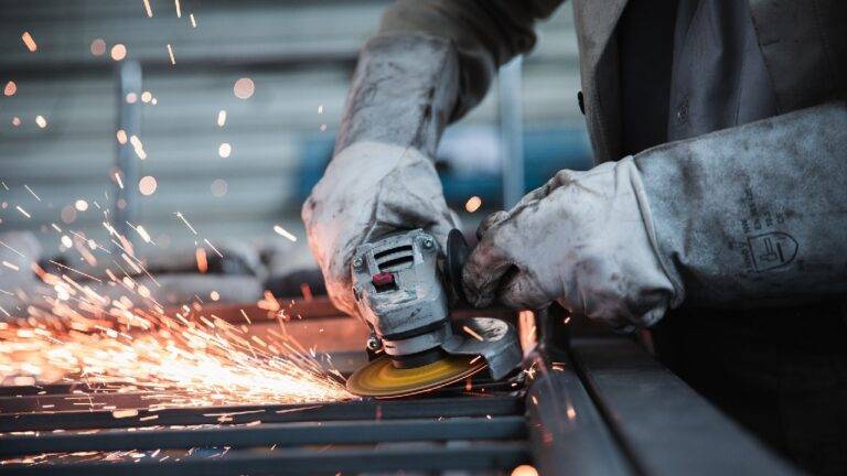 全球与中国贵金属前驱体行业前景规划及发展动向分析报告2024-2030年