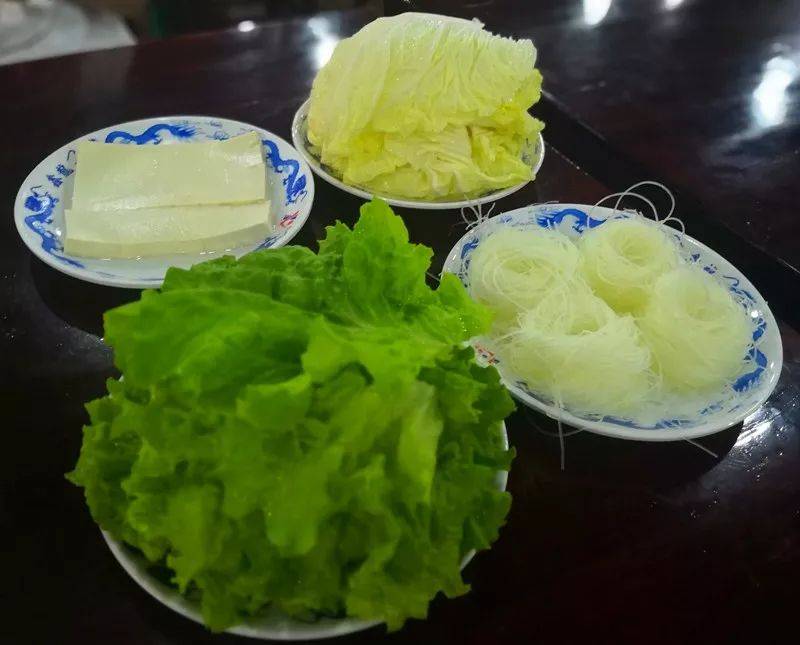 在济南人心里，火锅，就数鑫龙！