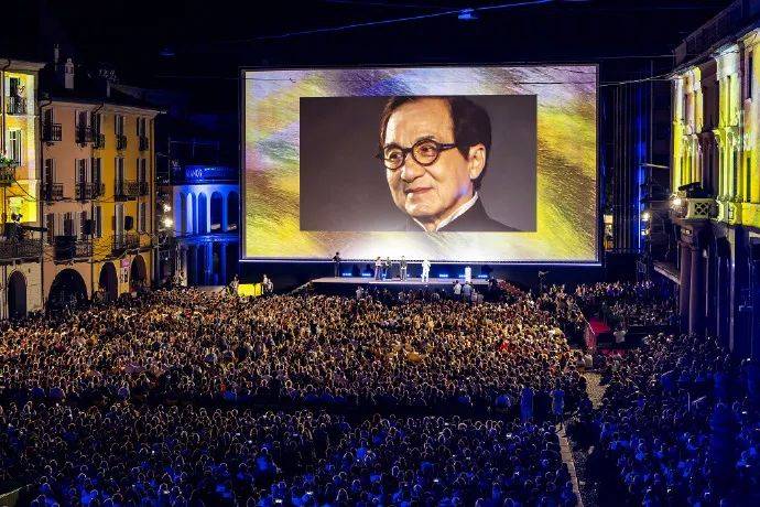 已确认！是著名演员成龙