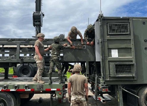 在台海虚晃一枪，福建舰急速南下，马科斯反应过来，菲方无法应对，美国来帮忙都没用