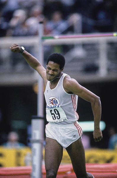 田径世锦赛|40年世界纪录只差0.18秒就被破,“胡子纪录”还有哪些?