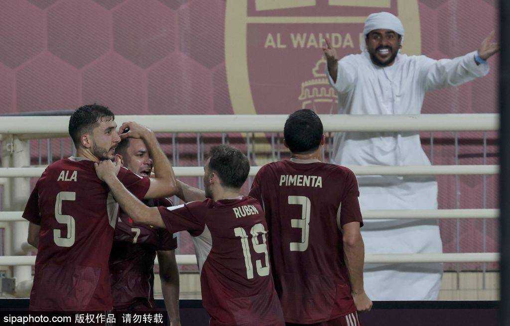 中超争冠赛程分析:海港与泰山的对决,申花末轮挑战津门虎,国安迎战倒数前四球队