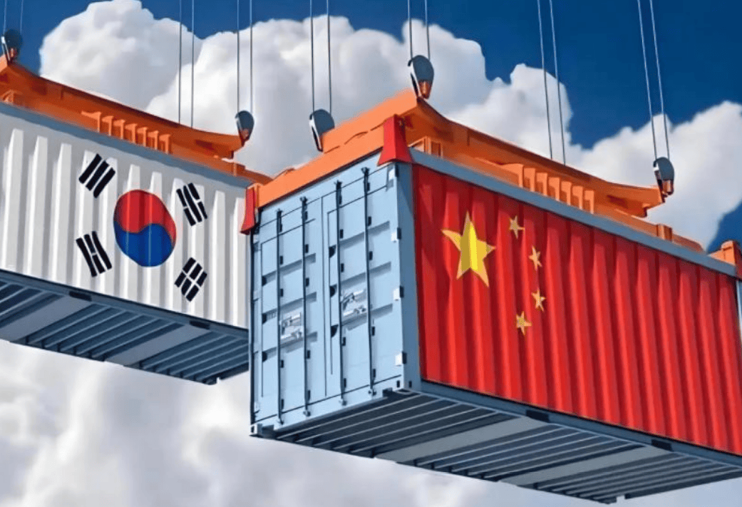 中美谈妥后，与中方会面前，李在明在中国媒体上发文，姿态放的很端正